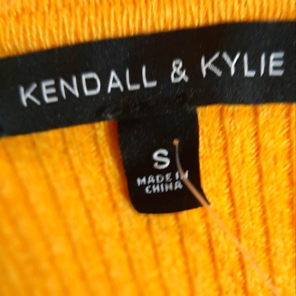 NEW!!! PacSun / Kendall & Kylie / Yellow w/Blue and White Stripes Top - Picture 7 of 7